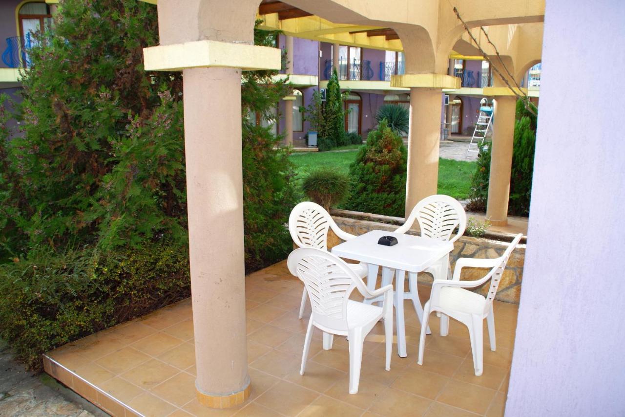 Azura Garden Apartments Черноморець Екстер'єр фото